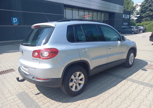 Volkswagen Tiguan cena 30900 przebieg: 245000, rok produkcji 2009 z Lublin małe 232
